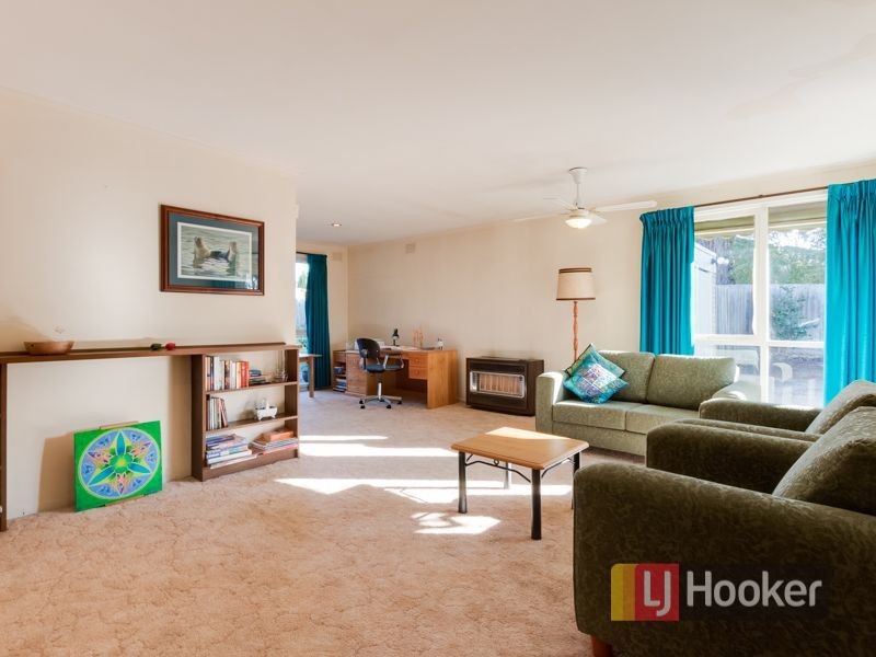 28 Stawell Street, Cranbourne VIC 3977