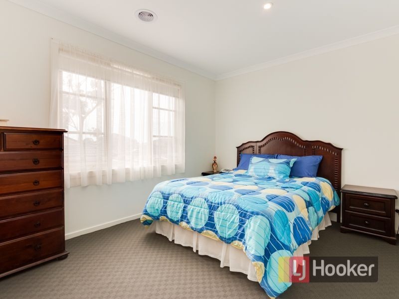 2/19 Robin Drive, Carrum Downs VIC 3201