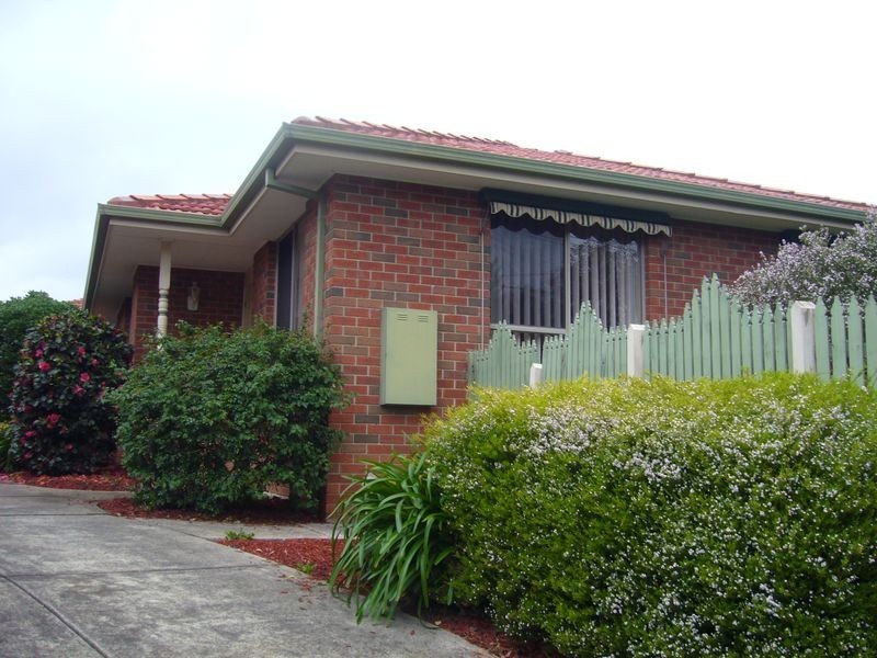 1/94 Outlook Drive, Dandenong North VIC 3175