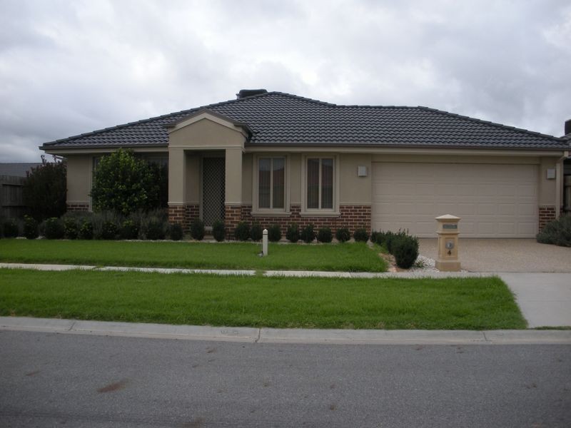 4 Els Court, Berwick VIC 3806