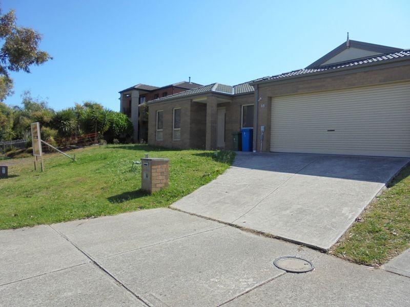 58 Miralie Way, Cranbourne VIC 3977