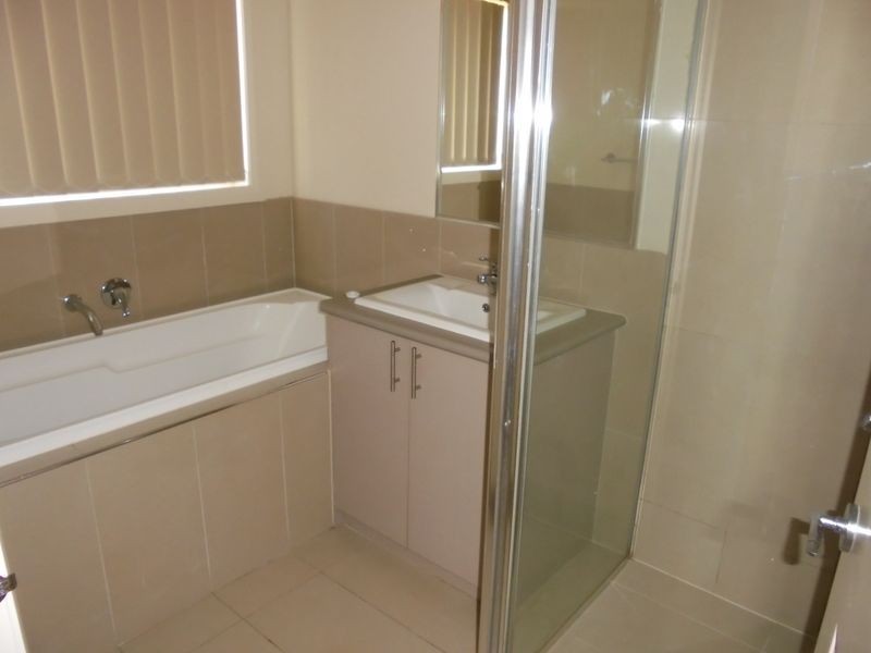 58 Miralie Way, Cranbourne VIC 3977