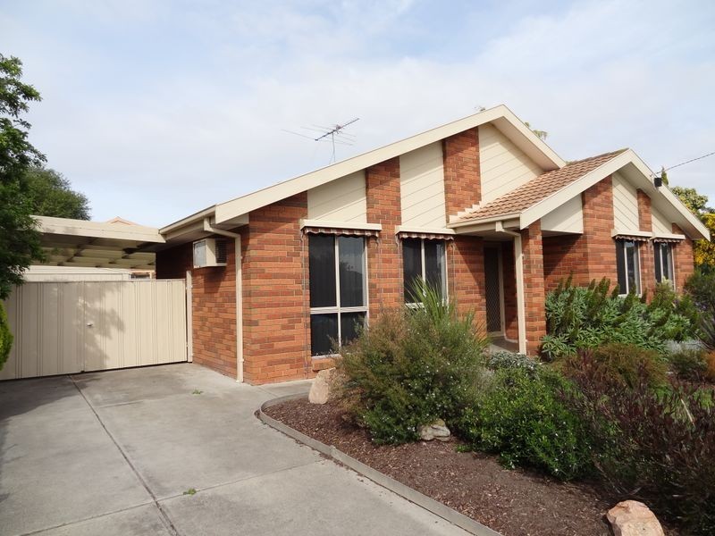 4 Wendy Court, Hampton Park VIC 3976