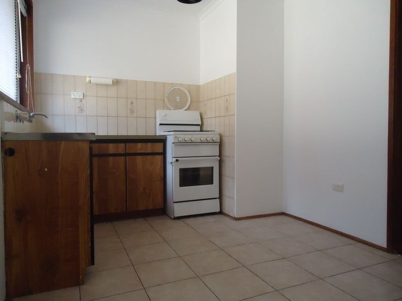 2/17 Hemmings Street, Dandenong VIC 3175