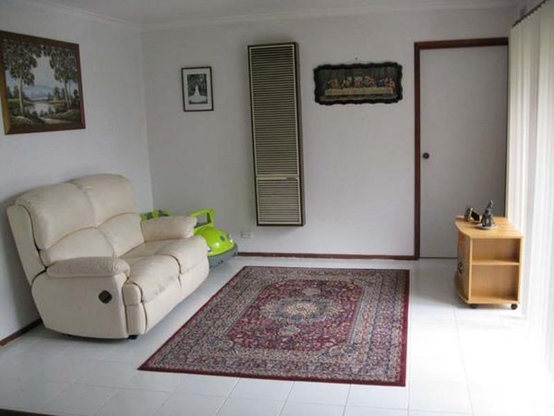 9 Spinosa Close, Endeavour Hills VIC 3802