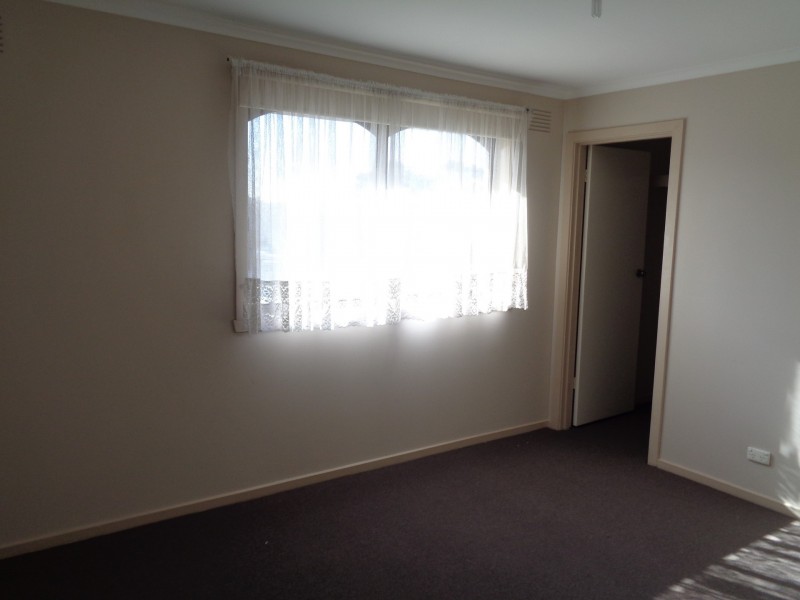 47 Endeavour Crescent, Endeavour Hills VIC 3802