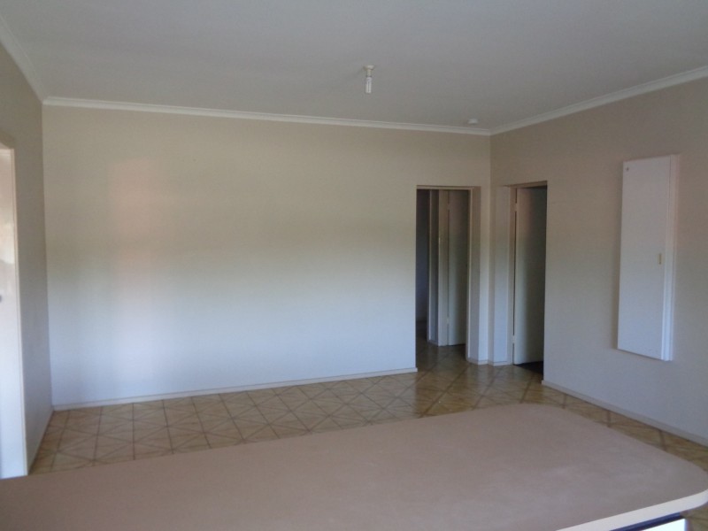 47 Endeavour Crescent, Endeavour Hills VIC 3802