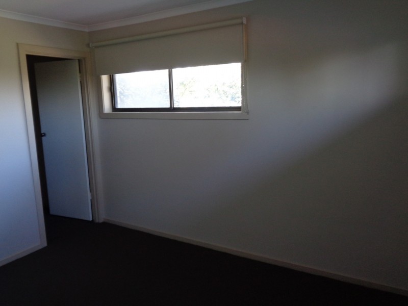 47 Endeavour Crescent, Endeavour Hills VIC 3802