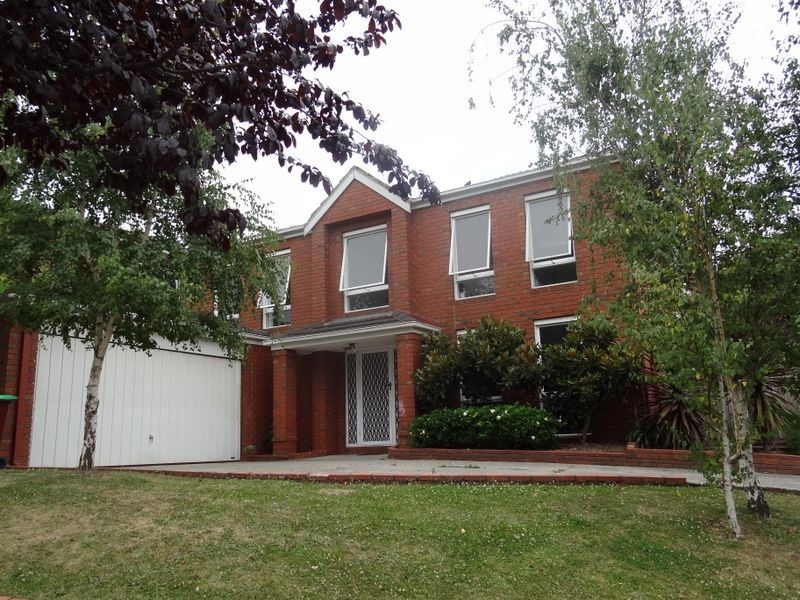 23 Maryrose Crescent, Endeavour Hills VIC 3802