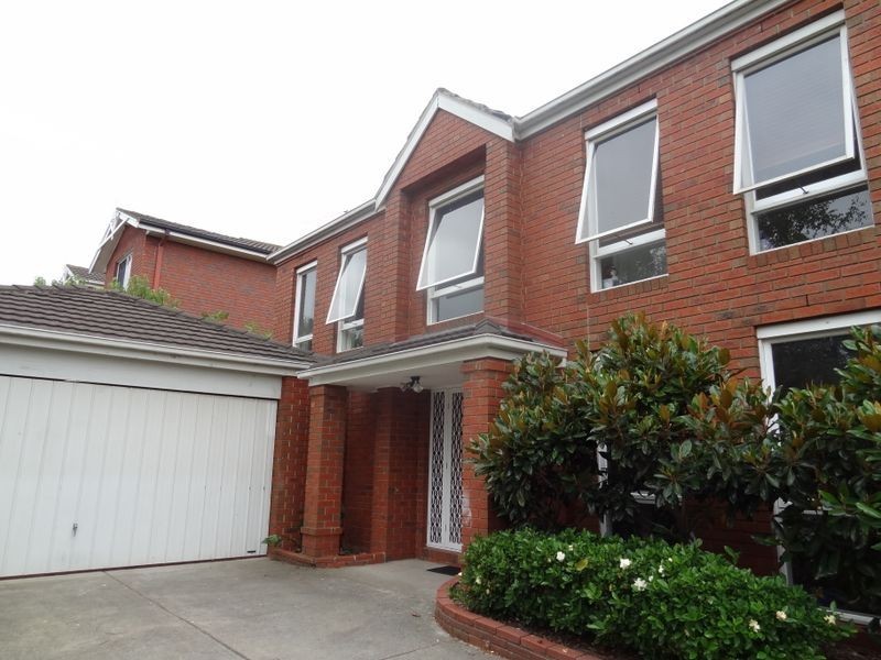 23 Maryrose Crescent, Endeavour Hills VIC 3802