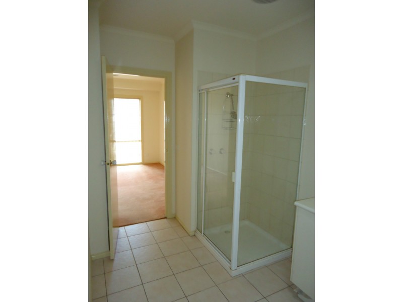 Unit 13/96 Botanical Grove, Doveton VIC 3177