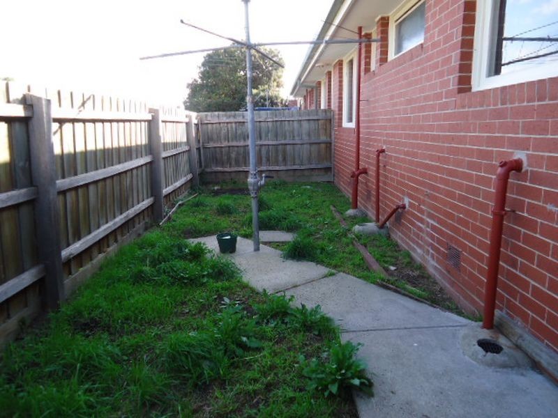 5/9 Rhoden Court, Dandenong North VIC 3175