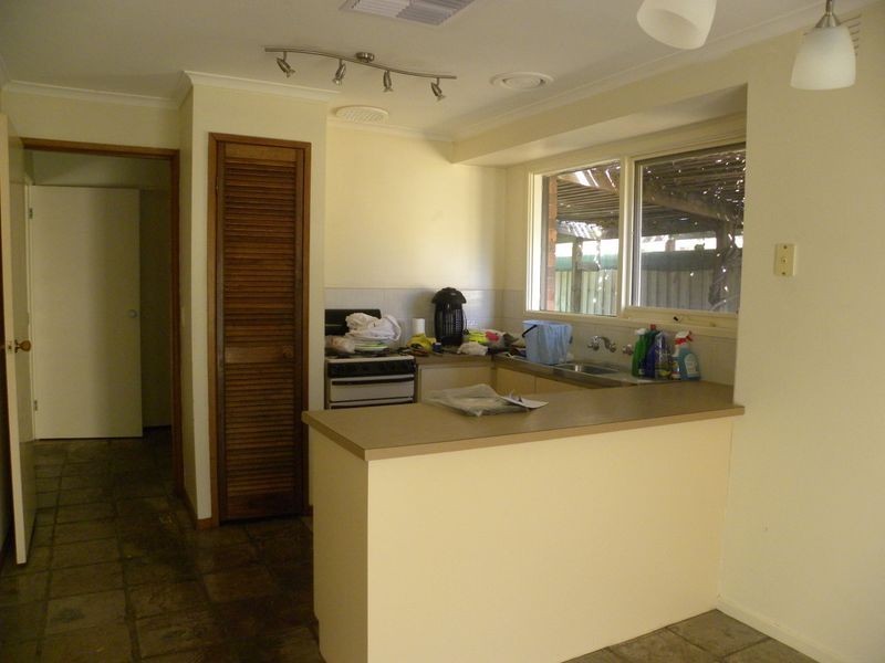 65 Valleyfair Drive, Narre Warren VIC 3805