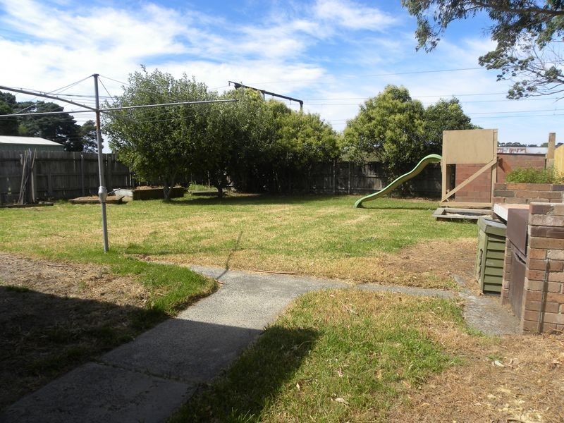 65 Valleyfair Drive, Narre Warren VIC 3805