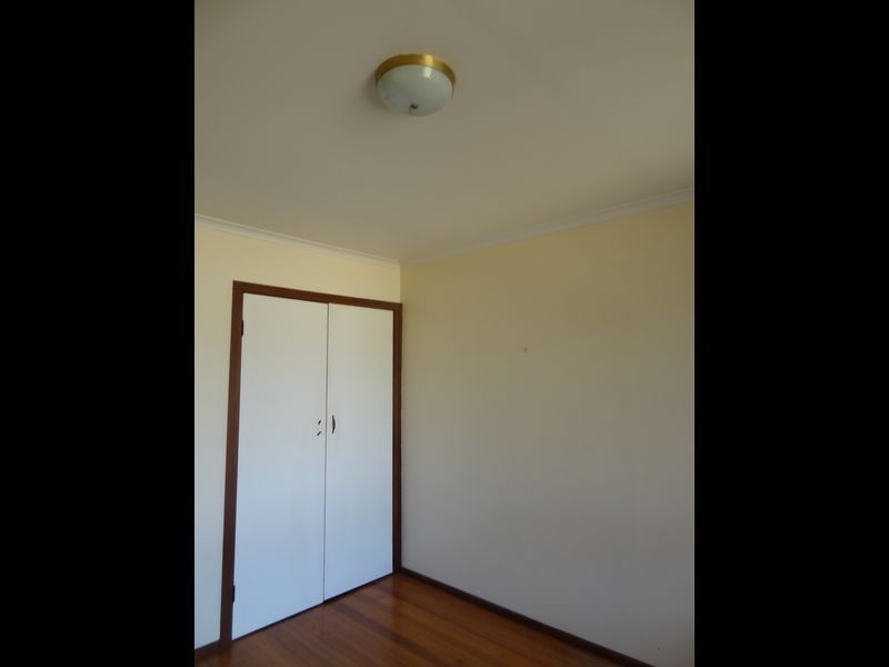 2/16 Carlisle Road, Hallam VIC 3803