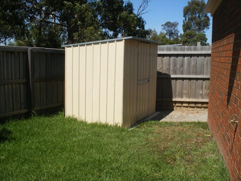 5/13 Red Cherry Court, Pakenham VIC 3810