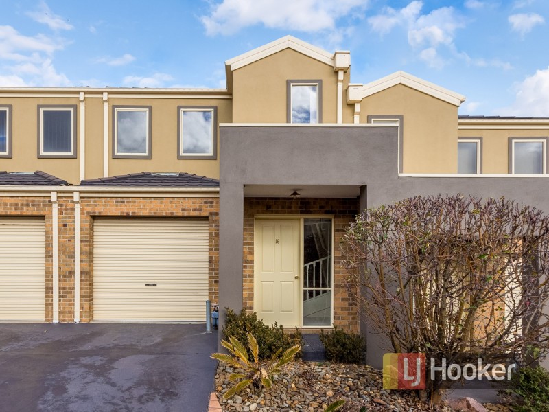 16/84 Heatherton Road, Endeavour Hills VIC 3802