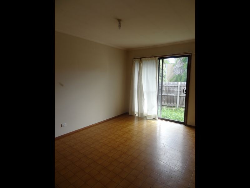 2/14 Dowell Court, Dandenong North VIC 3175