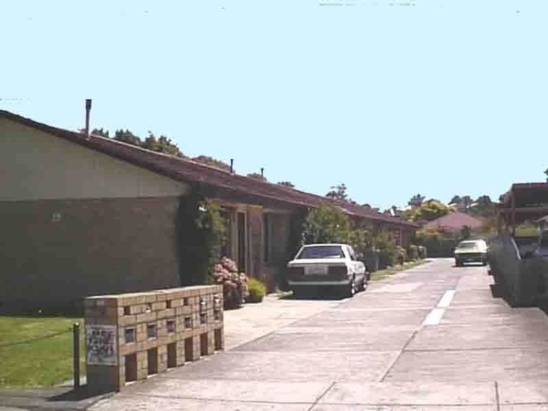 1/79 Potter Street, Dandenong VIC 3175