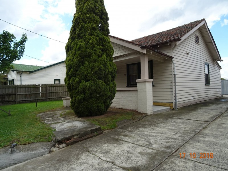 64 Cleeland Street, Dandenong VIC 3175