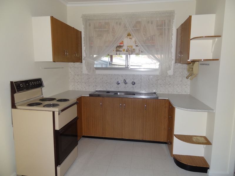 6 Halifax Street, Dandenong VIC 3175