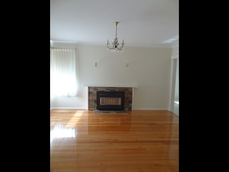 6 Halifax Street, Dandenong VIC 3175