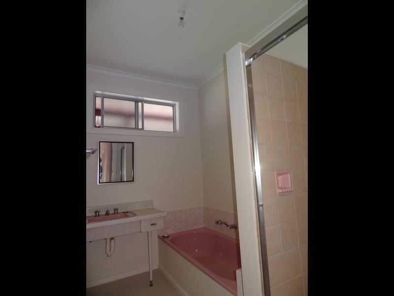 6 Halifax Street, Dandenong VIC 3175