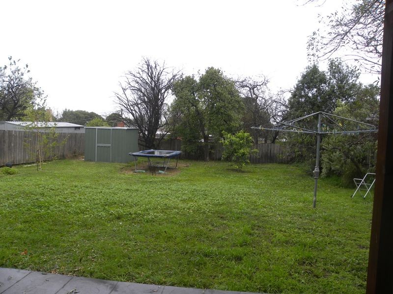 10 Elmhurst Street, Noble Park North VIC 3174