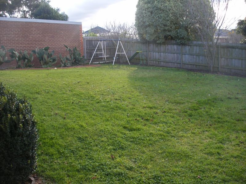 37 Howe Avenue, Dandenong North VIC 3175