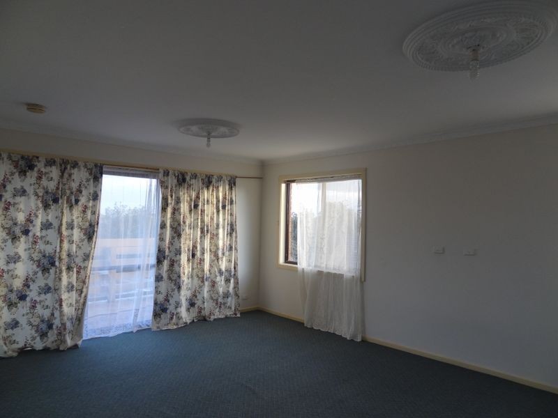 27 Close Avenue, Dandenong VIC 3175