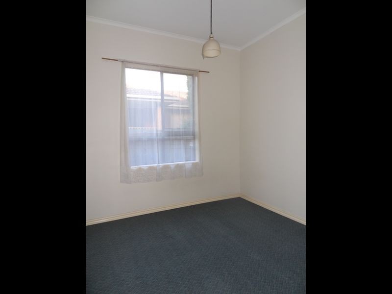 27 Close Avenue, Dandenong VIC 3175