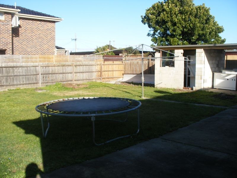 14 May Court, Dandenong VIC 3175