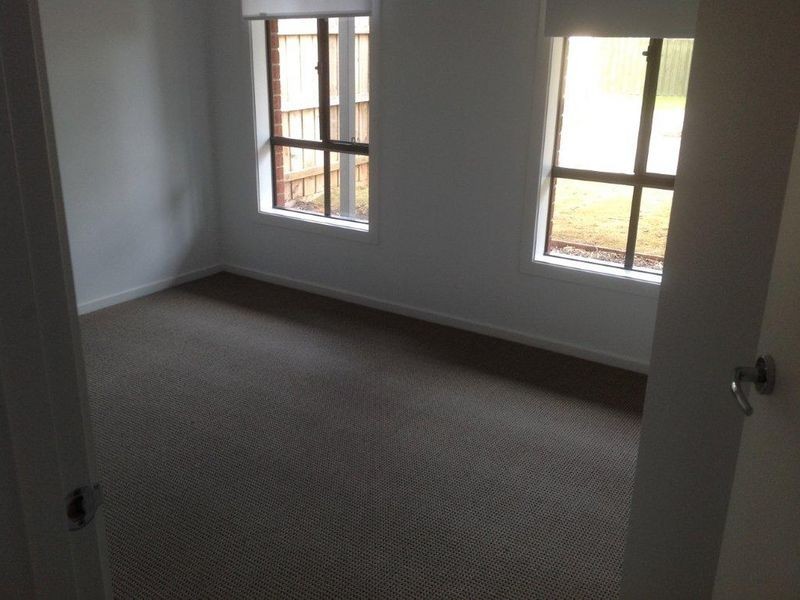 11 Lane Way, Cranbourne VIC 3977