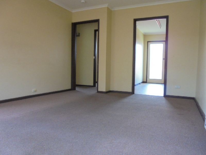 Unit 2/245 Gladstone Road, Dandenong VIC 3175