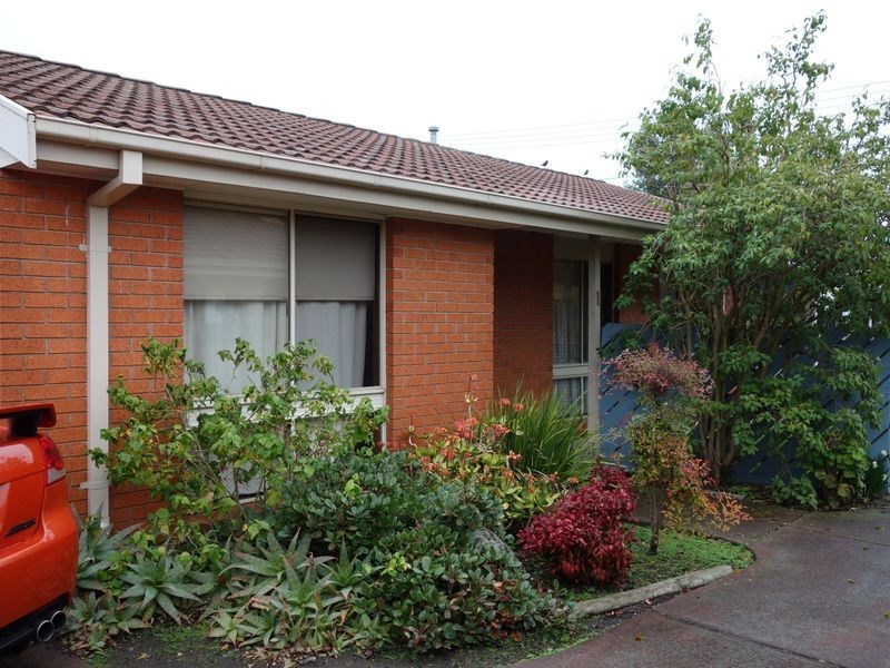 Unit 1/17 Parkview Close, Dandenong VIC 3175