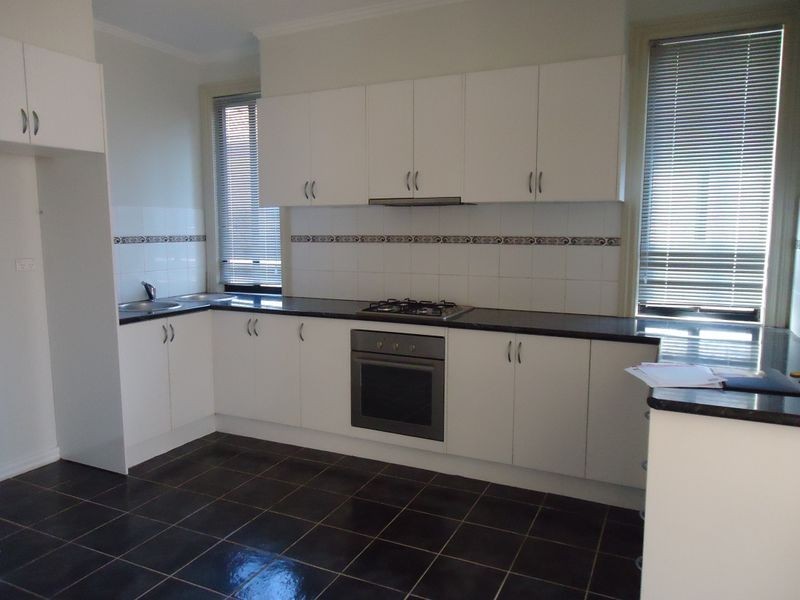 Unit 1/3 Ross Street, Dandenong VIC 3175