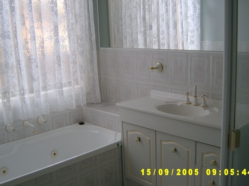 19 Mulguthrie Court, Hallam VIC 3803