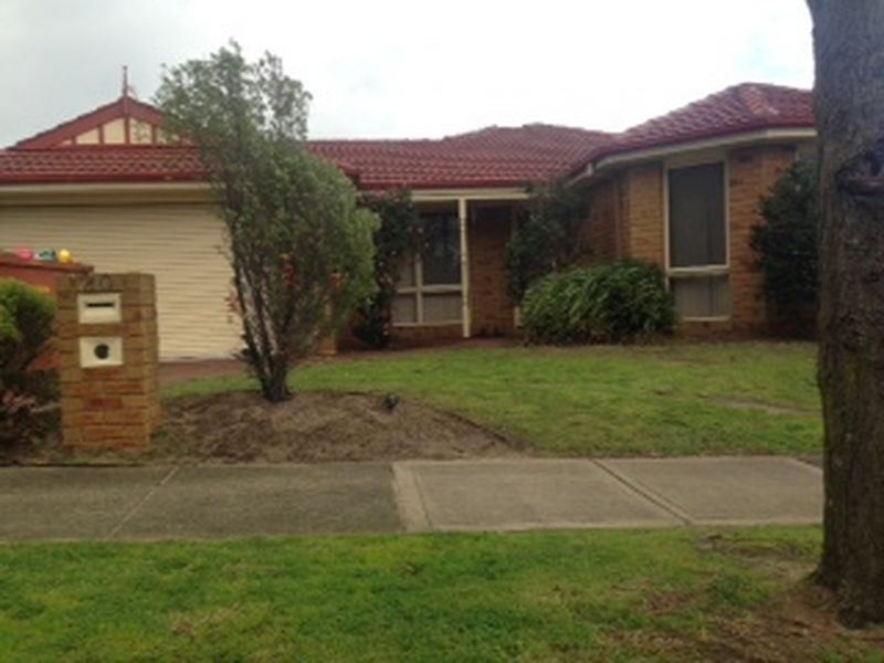 20 Portofino Drive, Cranbourne North VIC 3977