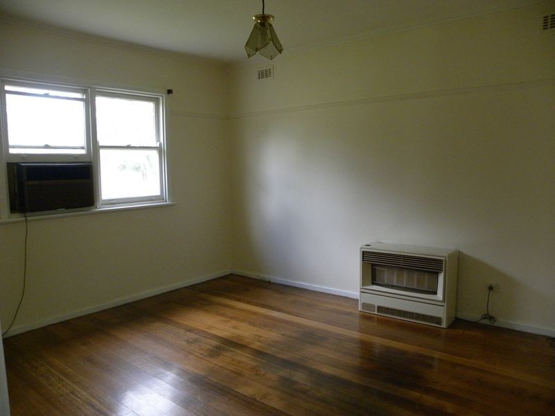 120 Railway Parade, Noble Park VIC 3174