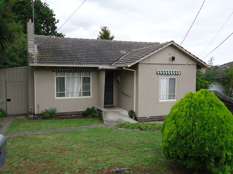 13 Eugenia Street, Doveton VIC 3177