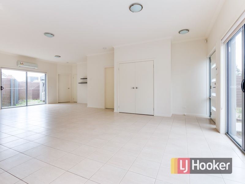Apartment 1/19-27 Connell Lane, Dandenong South VIC 3175