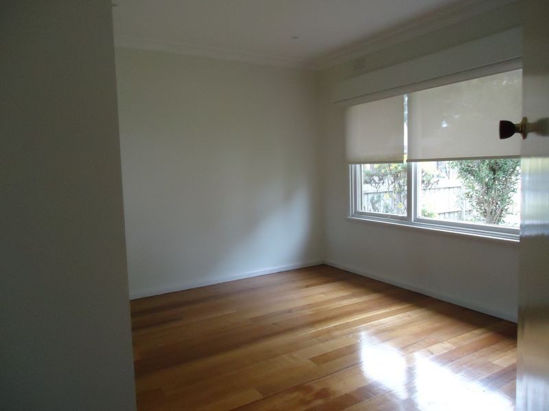 6 Holly Avenue, Dandenong North VIC 3175