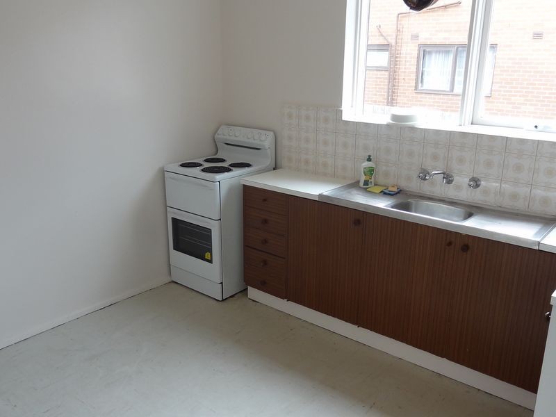 2/45 Potter Street, Dandenong VIC 3175