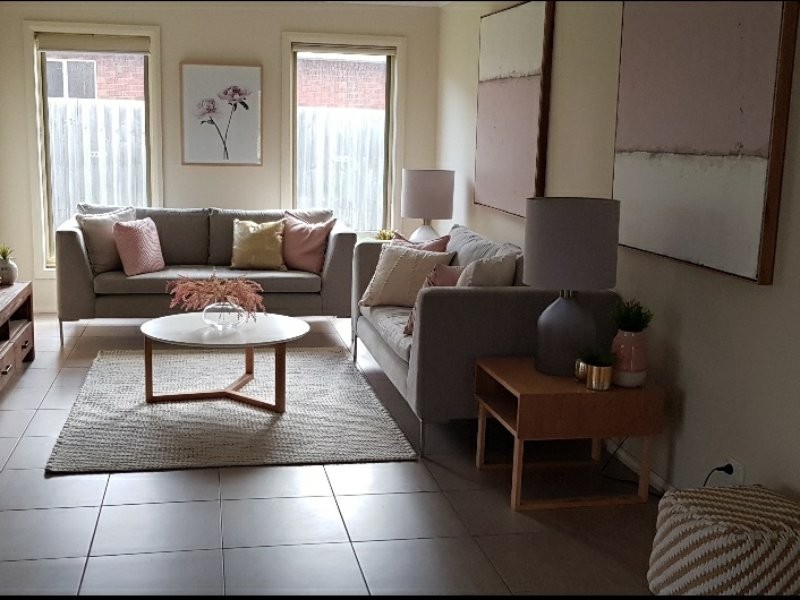 144 Paterson Drive, Lynbrook VIC 3975