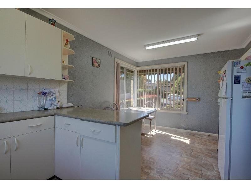 22 Evan Street, Berwick VIC 3806