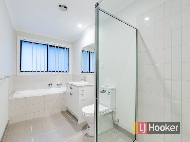 1/3 Rain Court, Doveton VIC 3177