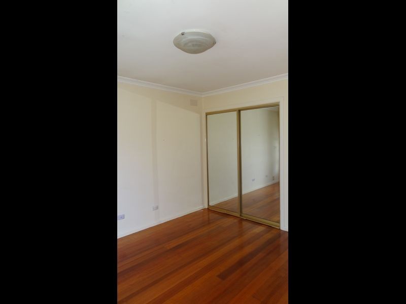 12 Fraser Street, Dandenong North VIC 3175