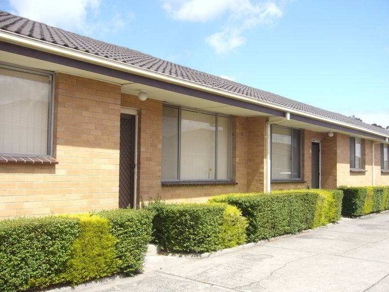 2/64 Hammond Road, Dandenong VIC 3175