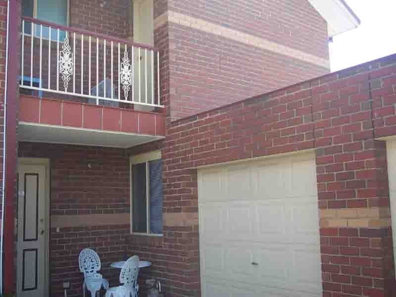 3/41-43 Bruce Street, Dandenong VIC 3175