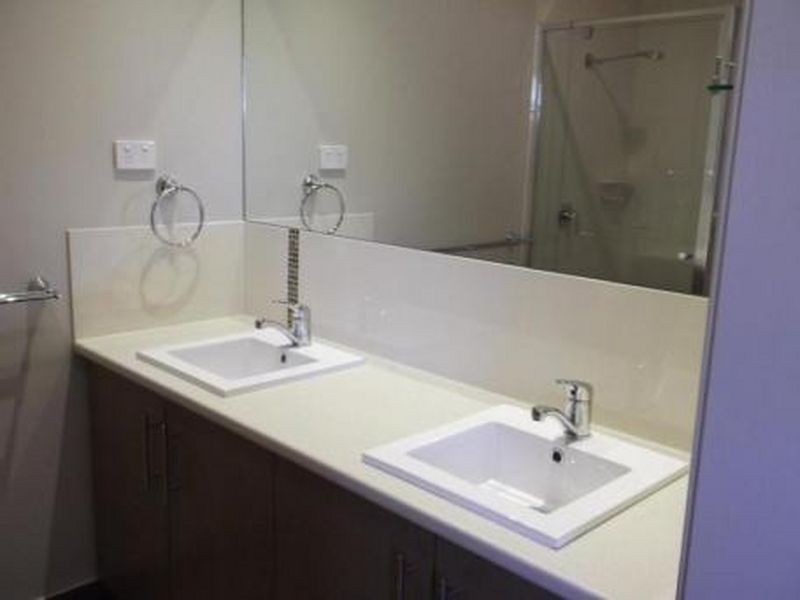 201 Linsell Boulevard, Cranbourne East VIC 3977